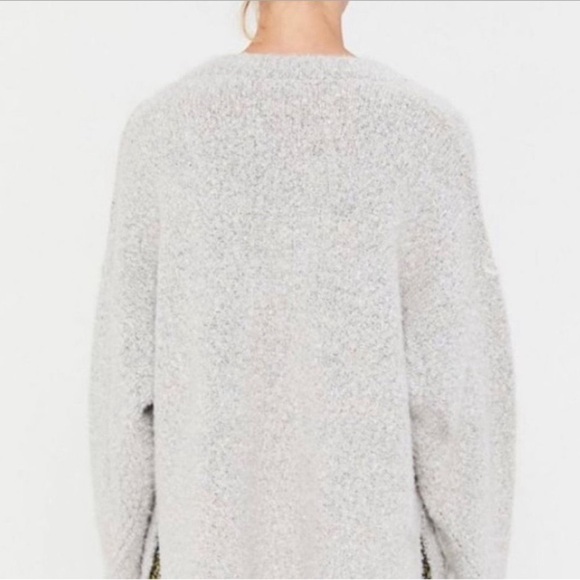 Urban Outfitters Rosie Cozy V-Neck Pullover Side Vent Sweater x small - Picture 3 of 10